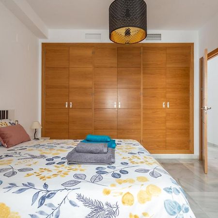 First Floor Near Macarena Church Sevilha Exterior foto