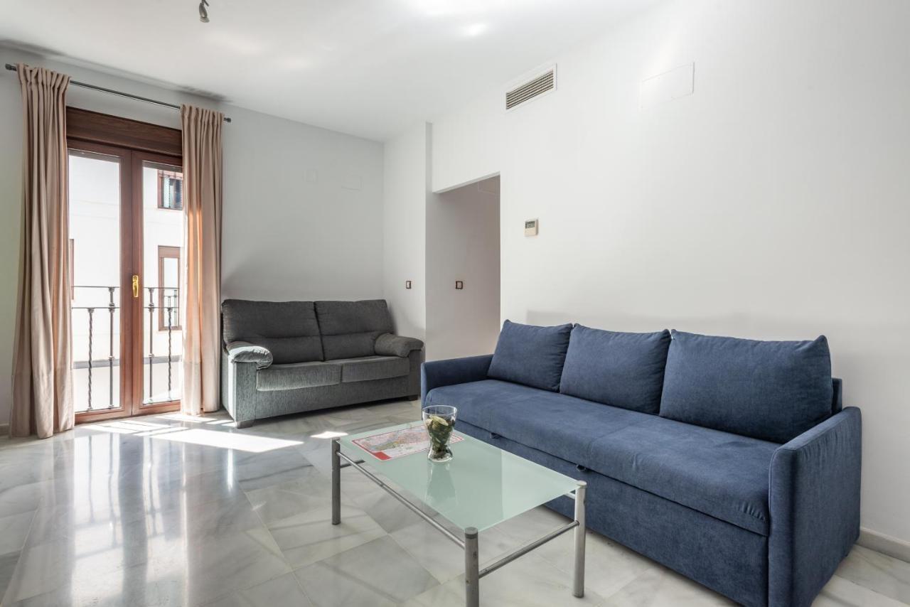 First Floor Near Macarena Church Sevilha Exterior foto