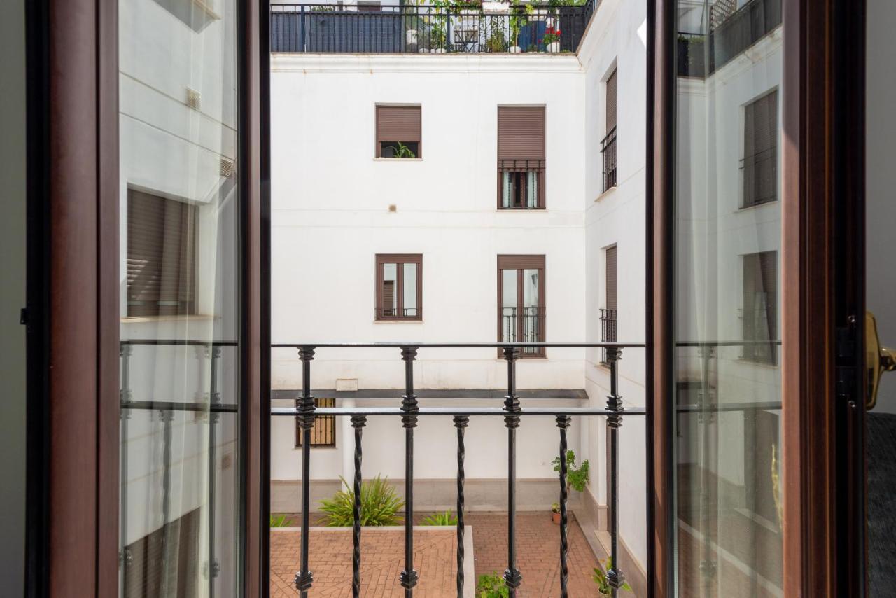 First Floor Near Macarena Church Sevilha Exterior foto